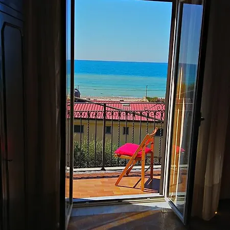 Апартаменты Casadada B&B