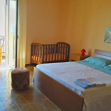 Апартаменты Casadada B&B Санто-Стефано-ди-Камастра