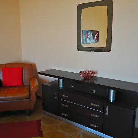 Casadada B&B Санто-Стефано-ди-Камастра