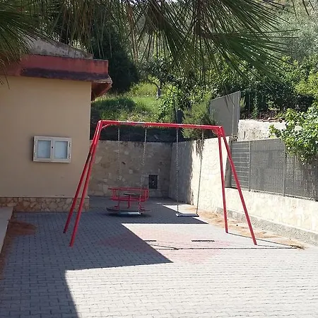 Апартаменты Casadada B&B *