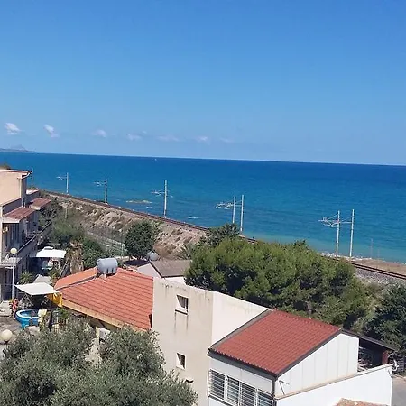 Апартаменты Casadada B&B Санто-Стефано-ди-Камастра